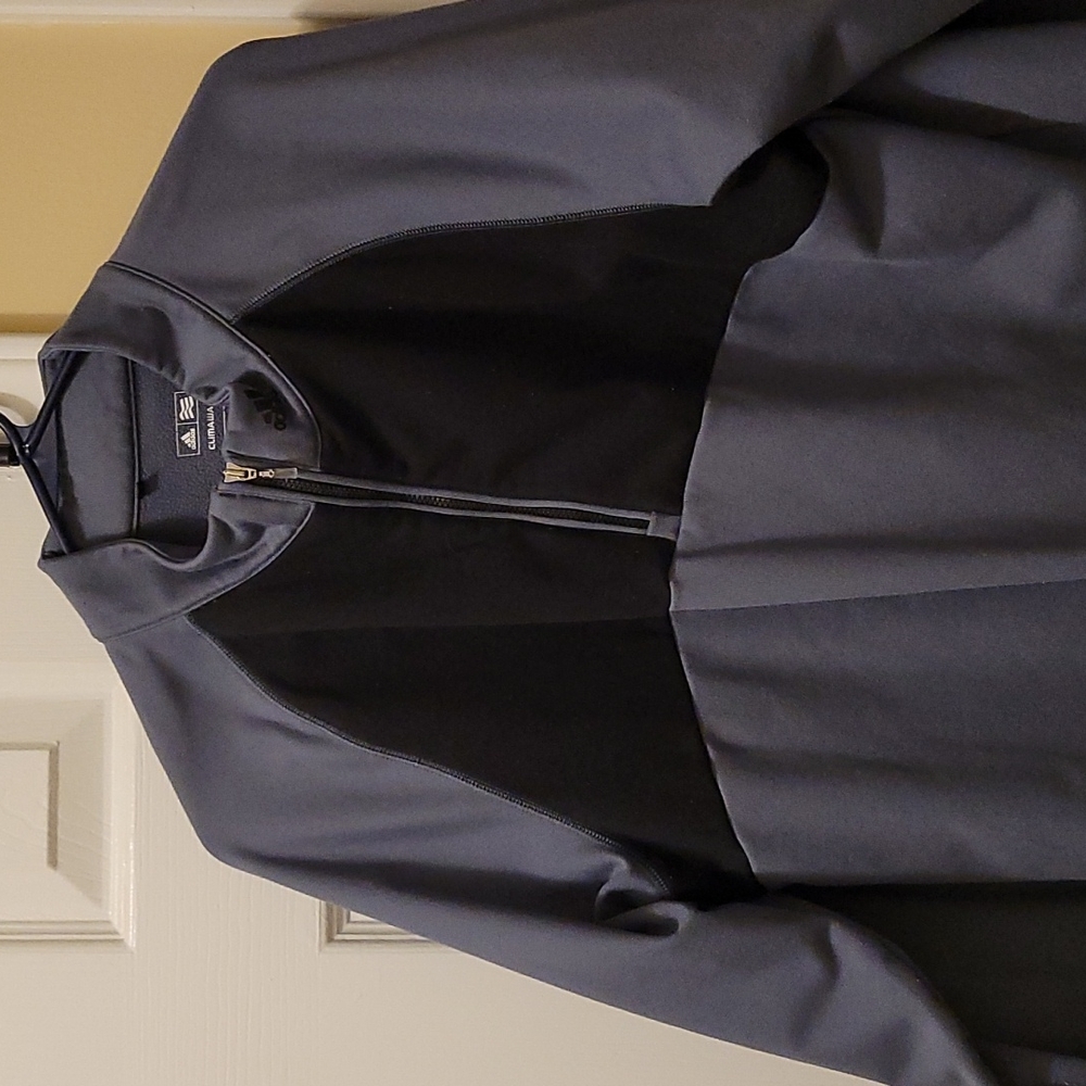 Nice Men's pull over Adidas pull over